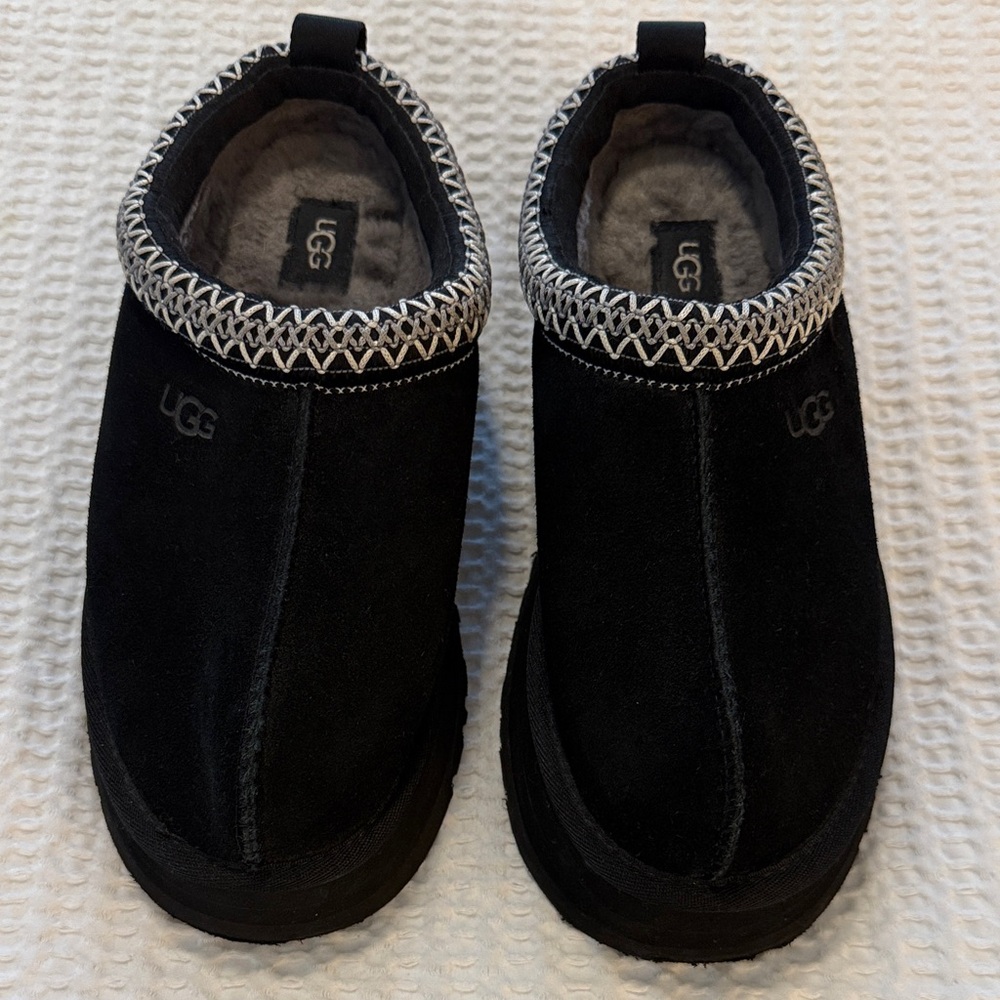 UGG women’s platform slip on